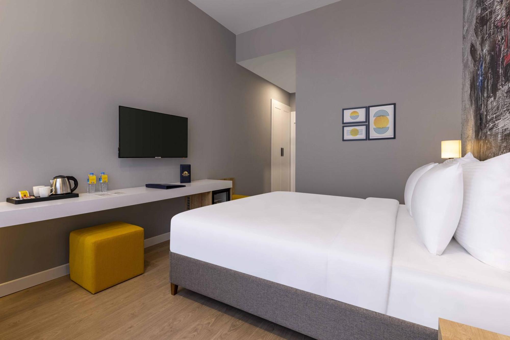 Days Inn & Suites By Wyndham Esenyurt Istanbul Eksteriør bilde