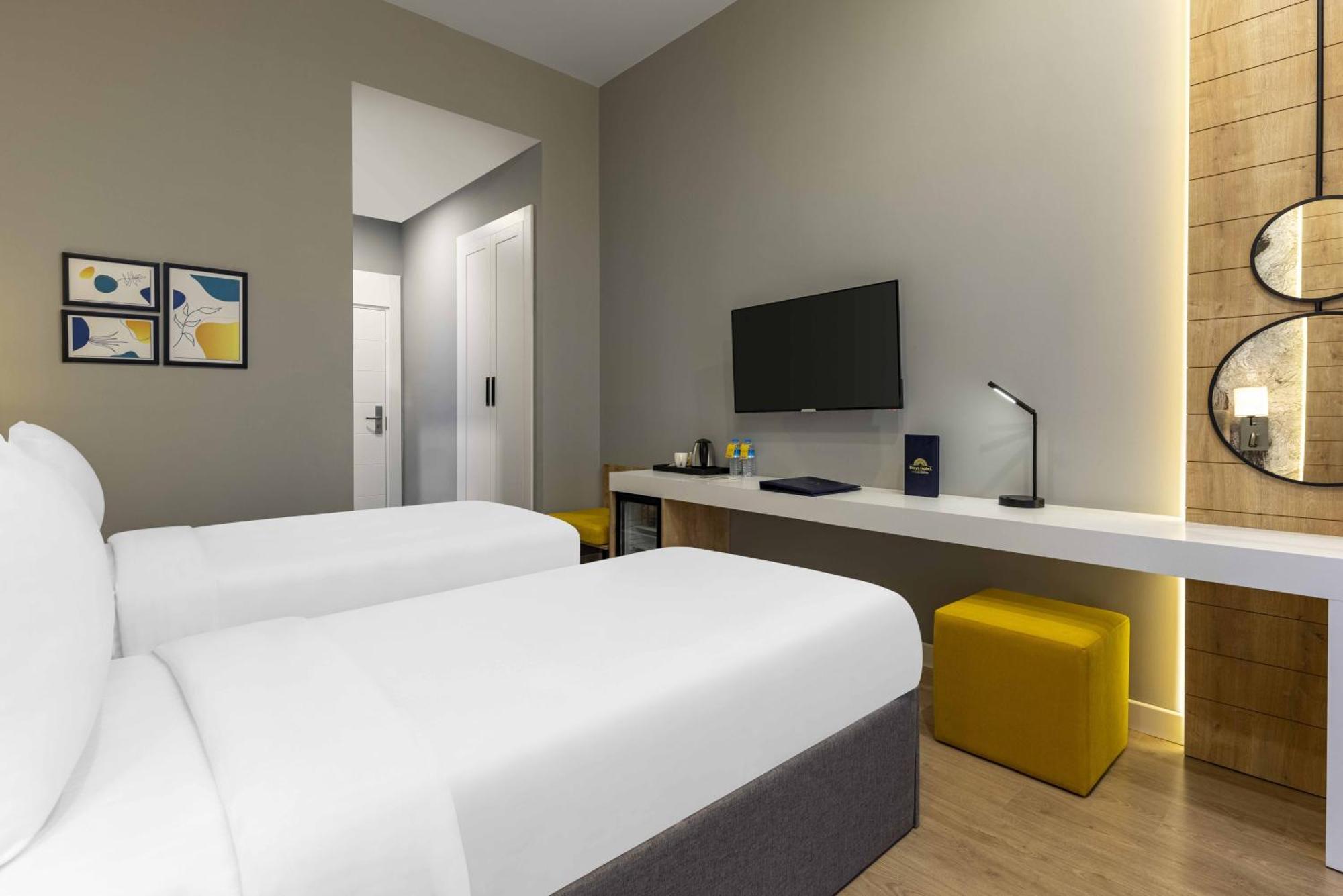 Days Inn & Suites By Wyndham Esenyurt Istanbul Eksteriør bilde