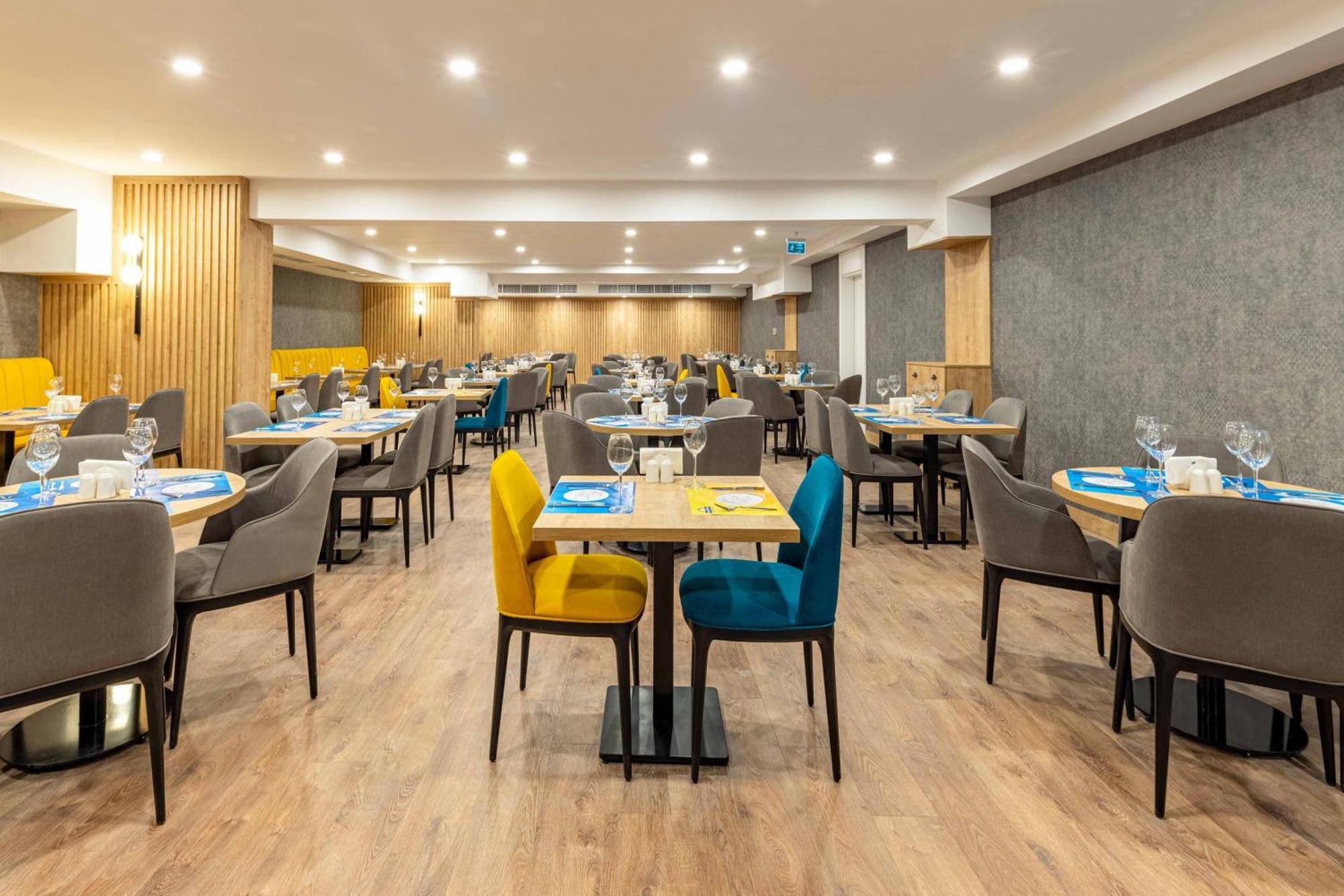 Days Inn & Suites By Wyndham Esenyurt Istanbul Eksteriør bilde