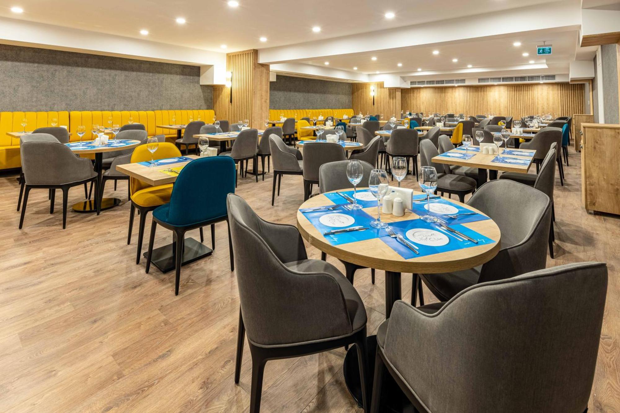 Days Inn & Suites By Wyndham Esenyurt Istanbul Eksteriør bilde